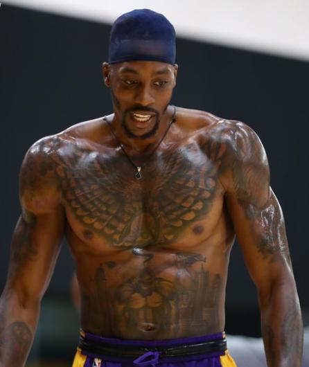 且更容易获 且更容易获